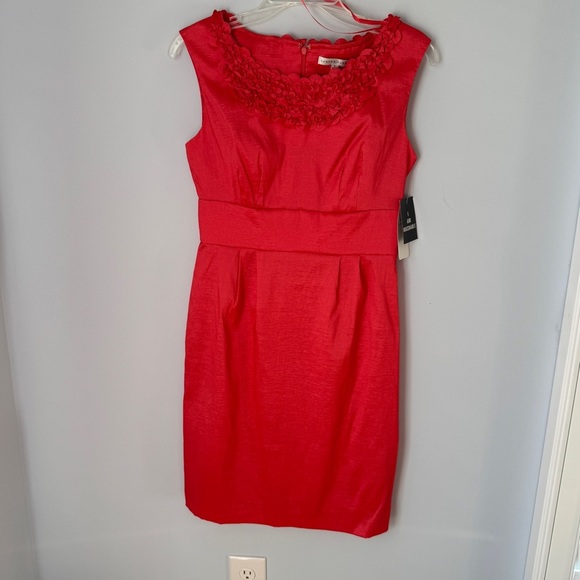 NWT Sandra Darren Pink/Coral Dress Size 6 - Picture 4 of 12